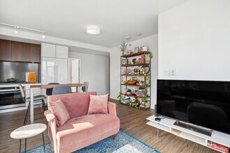 209 E 7th Ave in Vancouver, BC - Building Photo - Building Photo