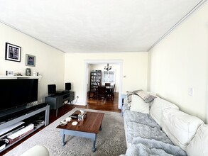 219 Beech St in Belmont, MA - Building Photo - Building Photo
