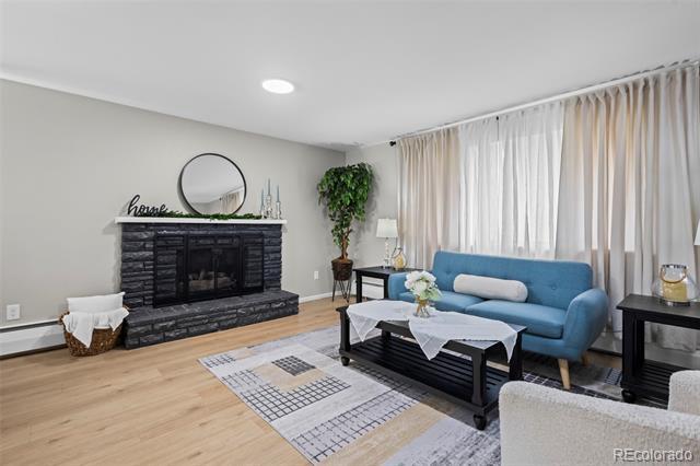 390 Scranton St in Aurora, CO - Building Photo - Building Photo