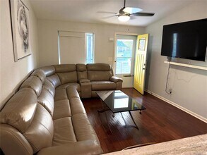 3616 Munson St in Austin, TX - Building Photo - Building Photo