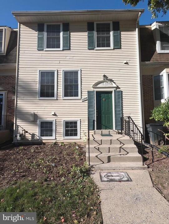 15934 Indian Hills Terrace in Rockville, MD - Building Photo