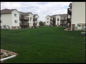 4627 1st Ave SW, Unit 5 in Cedar Rapids, IA - Building Photo - Building Photo