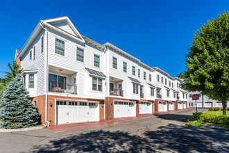 10 Cook Ave in Madison, NJ - Building Photo - Building Photo