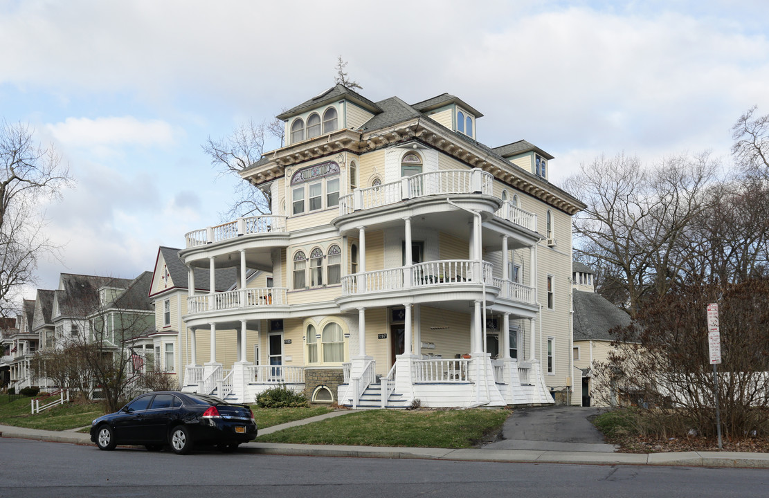 1197 Glenwood Blvd in Schenectady, NY - Building Photo