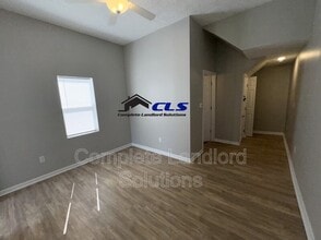 702 S 8th St in Terre Haute, IN - Building Photo - Building Photo