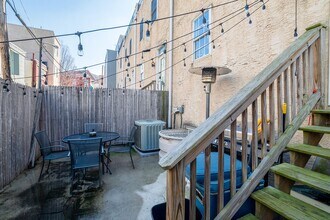 2609 Webster St in Philadelphia, PA - Building Photo - Building Photo
