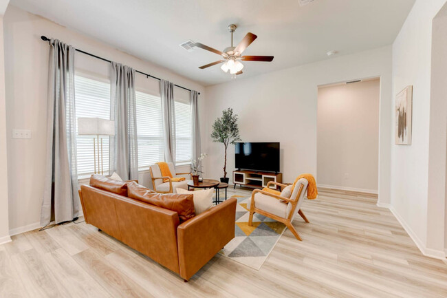 property at 600 Oxford Ln