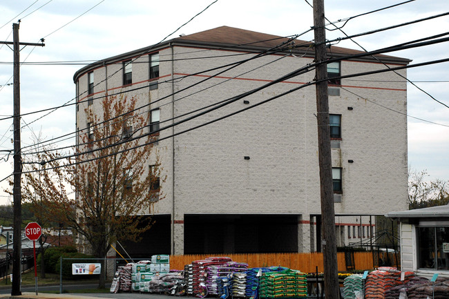 North Catasauqua Elderly Apartments in Catasauqua, PA - Foto de edificio - Building Photo