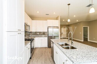 2775 Foster Rd SE in Palm Bay, FL - Building Photo - Building Photo