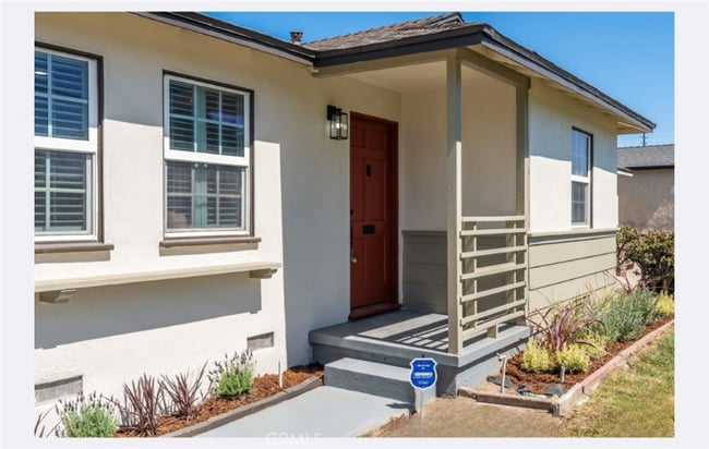 13203 Lakewood Blvd in Downey, CA - Building Photo - Building Photo