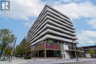 60-360 Tannery Rd in Toronto, ON - Building Photo - Building Photo