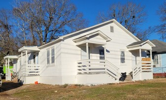 512 S Greenwood St in Lagrange, GA - Building Photo