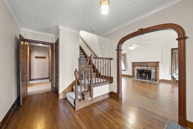 2505 Coventry Rd in Columbus, OH - Building Photo - Building Photo