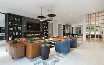 Marquee Square Apartments in Tampa, FL - Building Photo - Building Photo