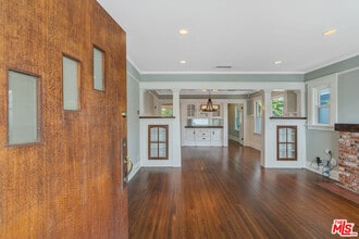 4609 W 17th St in Los Angeles, CA - Building Photo - Building Photo