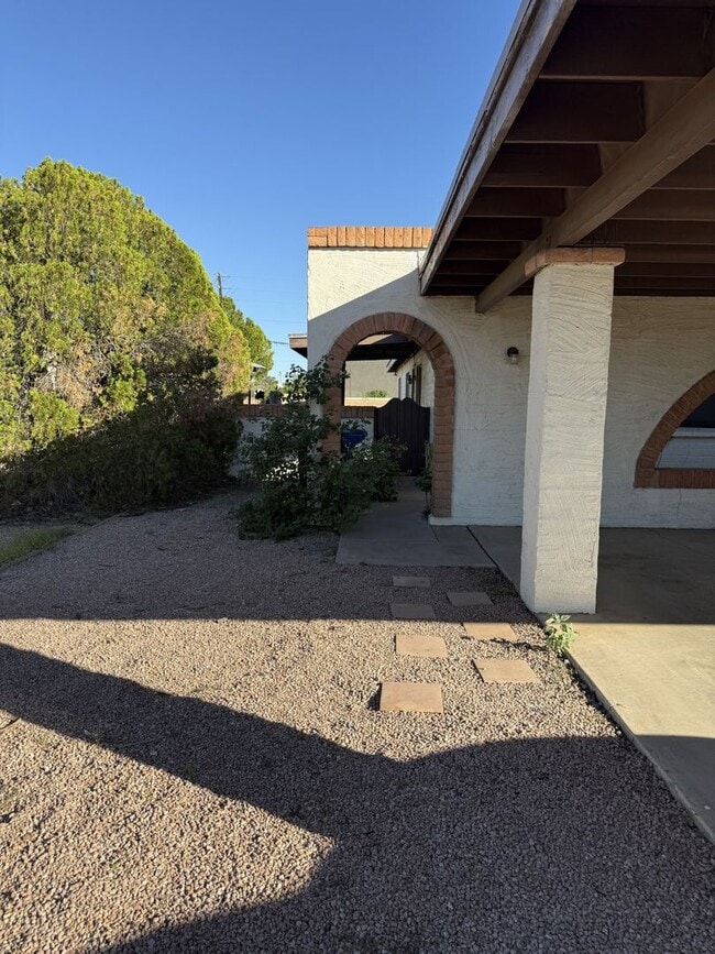 4809 S La Rosa Dr in Tempe, AZ - Building Photo - Building Photo