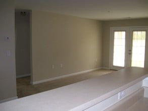 Eastland Place Apartments in Blaine, TN - Foto de edificio - Building Photo