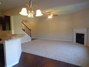 1020 Parkside Wood Ct in Lawrenceville, GA - Building Photo - Building Photo