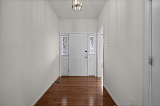 419 Gilmoure Dr in Silver Spring, MD - Building Photo - Building Photo