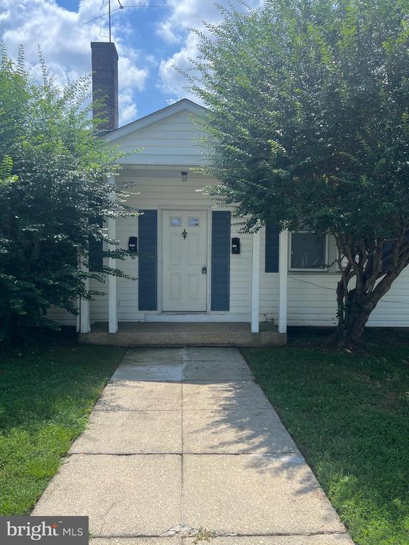 property at 103 Thompson Ln