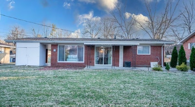 213 Columbus Dr in Belleville, IL - Building Photo - Building Photo