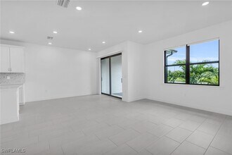 4259 Sonoma Oaks Wy in Naples, FL - Building Photo - Building Photo