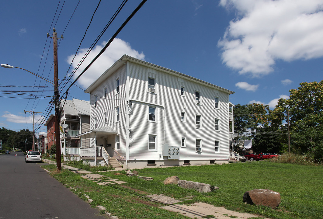 45-49 Silver St in New Britain, CT - Building Photo