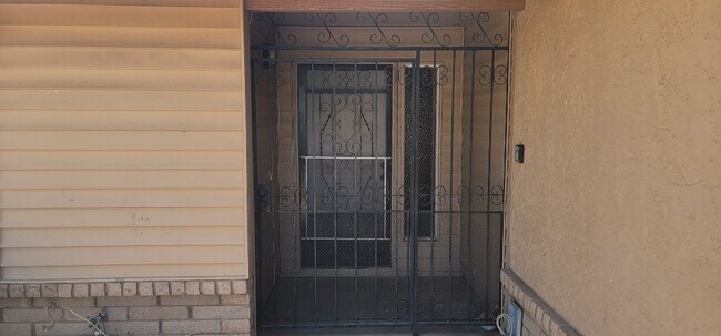 5115 N 71st Dr in Glendale, AZ - Building Photo - Building Photo