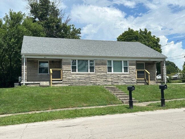 property at 387-389-389 Manhattan Dr