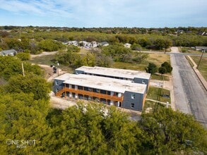 526 E N 7th St in Abilene, TX - Building Photo - Building Photo