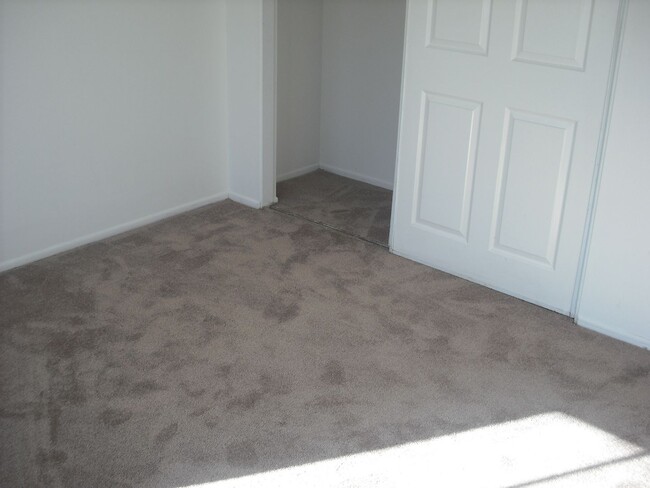 766 W Hemlock St in Port Hueneme, CA - Building Photo - Building Photo