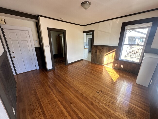 543 Broadway, Unit 2T