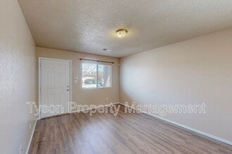 3739 Clear Creek Rd in Rio Rancho, NM - Building Photo - Building Photo