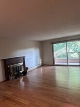 2210 Midland Grove Rd in Roseville, MN - Building Photo - Building Photo
