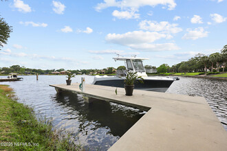 13600 Emerald Cove Ct in Jacksonville, FL - Building Photo - Building Photo