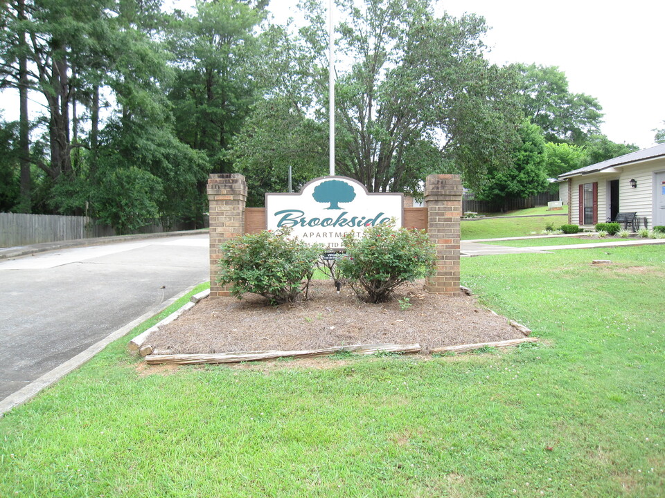 Brookside Apartments in Wadley, AL - Building Photo