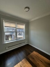 841 E 80th St in Chicago, IL - Building Photo - Building Photo