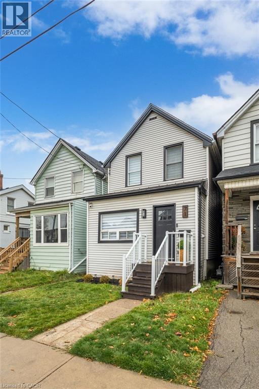 property at 71 Glendale Ave N