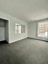 104 Linwood Ave, Unit Apt 2 in Buffalo, NY - Building Photo - Building Photo