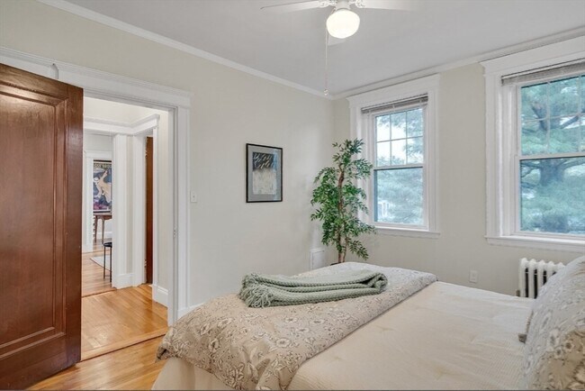 5 Crawford St in Cambridge, MA - Building Photo - Building Photo