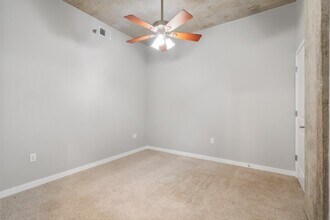 301 Demonbreun, Unit Encore in Nashville, TN - Building Photo - Building Photo