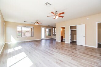 1668 S Quartz St in Gilbert, AZ - Building Photo - Building Photo