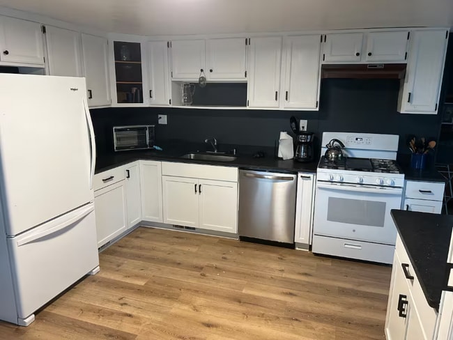 111 McDowell St in Delavan, WI - Building Photo - Building Photo