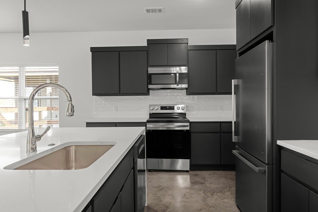 3011 Alpha Wolf Ct in College Station, TX - Foto de edificio