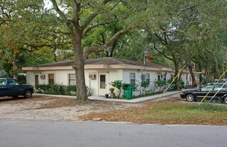 617 Powell Dr in Niceville, FL - Building Photo