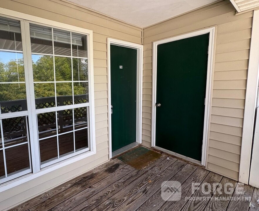 102 Calhoun St in Clemson, SC - Building Photo