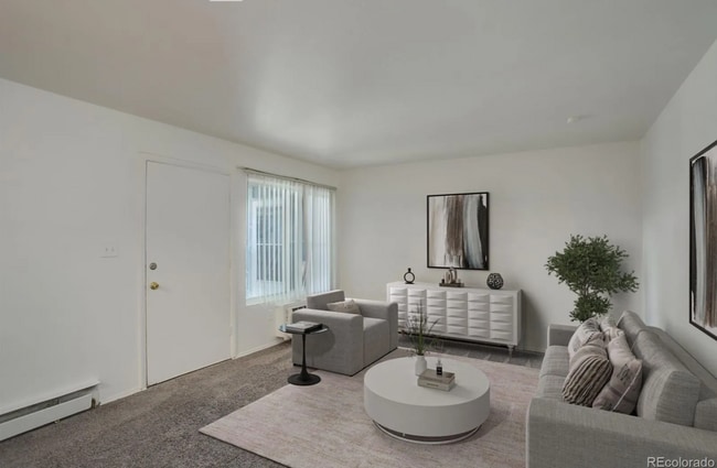 2565 S Sheridan Blvd in Lakewood, CO - Building Photo - Building Photo