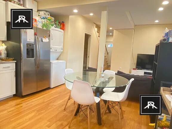 property at 5 Griggs Pl