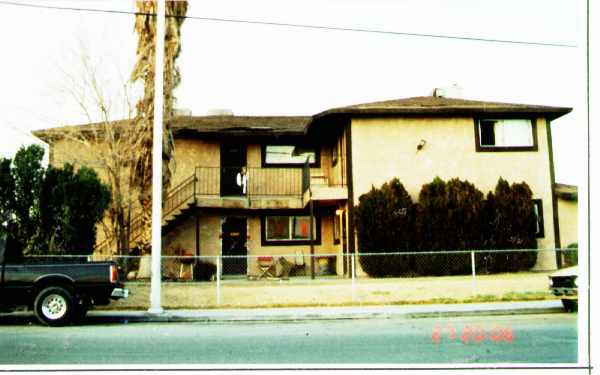 1500 Cobb Ln in Las Vegas, NV - Foto de edificio - Building Photo