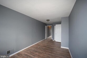 209 N Milton Ave in Baltimore, MD - Building Photo - Building Photo